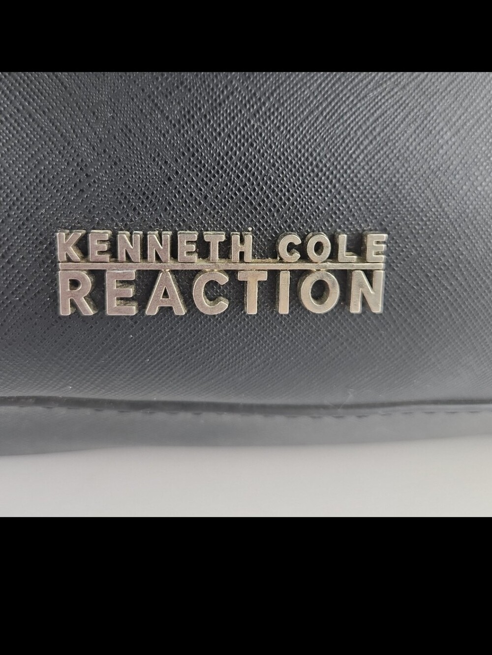 Kenneth Cole Reaction Purse - Picture 2 of 8